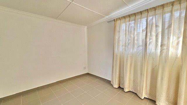 1 Bedroom Property for Sale in Uvongo KwaZulu-Natal