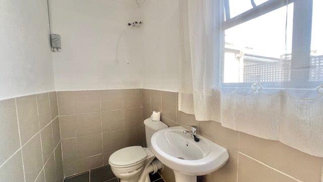 1 Bedroom Property for Sale in Uvongo KwaZulu-Natal