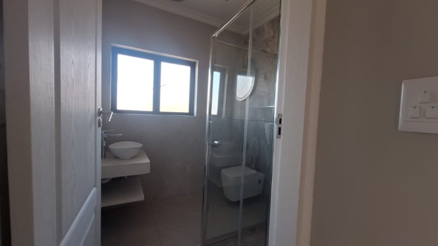3 Bedroom Property for Sale in Umtentweni KwaZulu-Natal