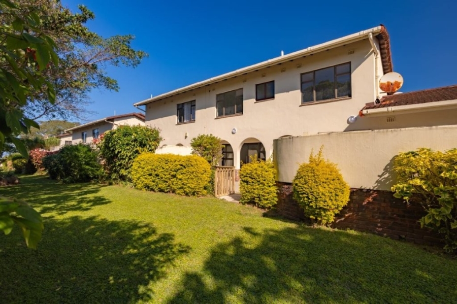 3 Bedroom Property for Sale in Umtentweni KwaZulu-Natal