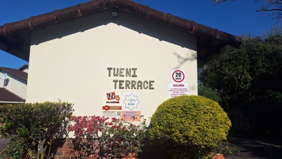 3 Bedroom Property for Sale in Umtentweni KwaZulu-Natal