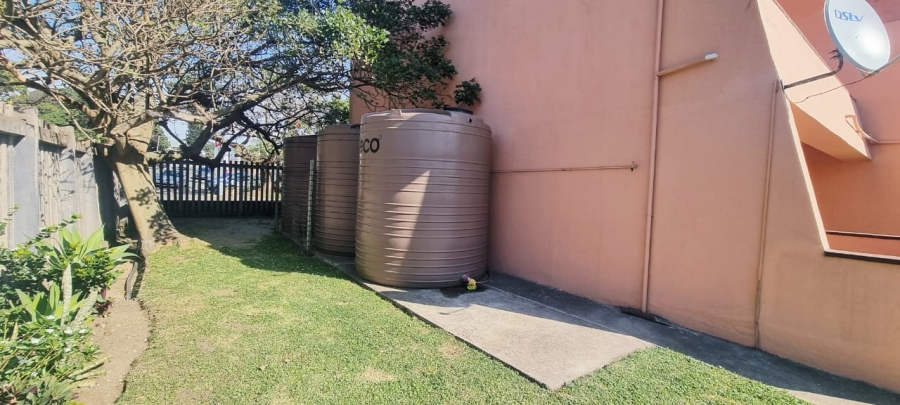 2 Bedroom Property for Sale in North Sand Bluff KwaZulu-Natal