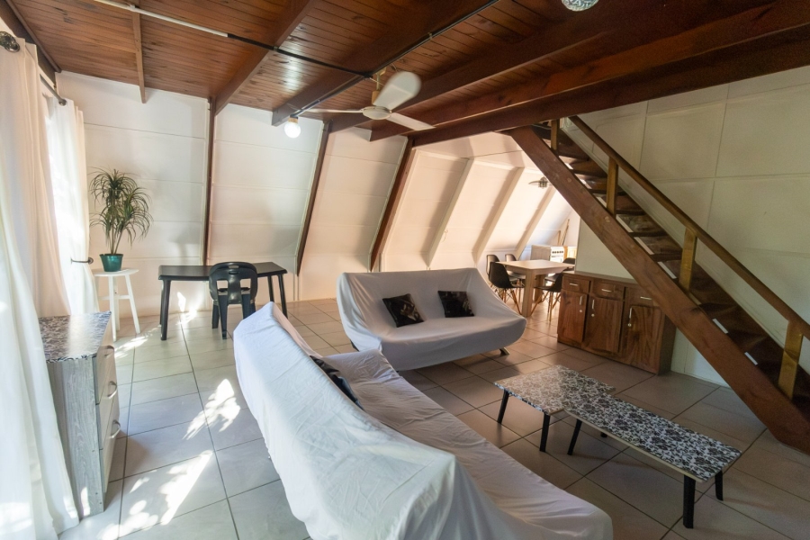 2 Bedroom Property for Sale in Hibberdene KwaZulu-Natal