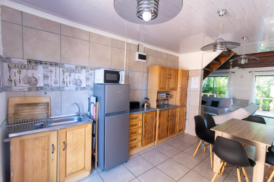 2 Bedroom Property for Sale in Hibberdene KwaZulu-Natal