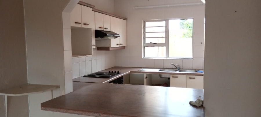 3 Bedroom Property for Sale in Shelly Beach KwaZulu-Natal