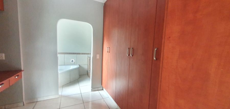 4 Bedroom Property for Sale in Shelly Beach KwaZulu-Natal
