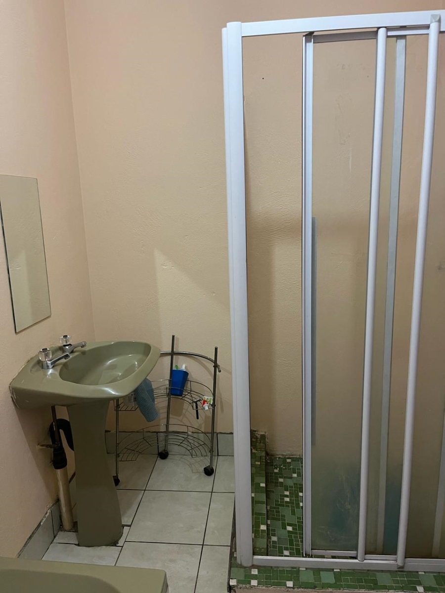  Bedroom Property for Sale in Acaciaville KwaZulu-Natal