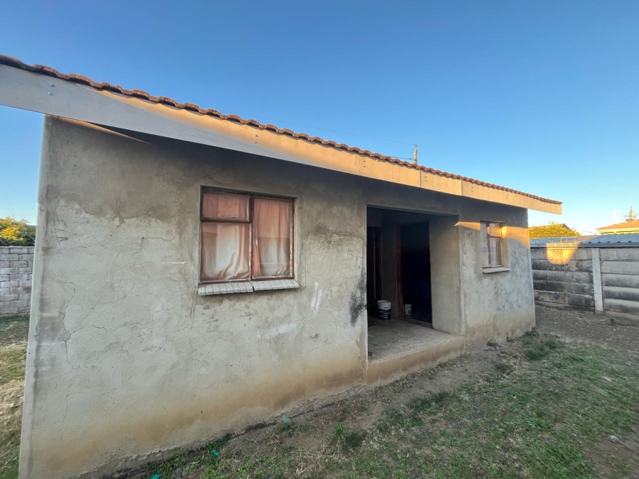  Bedroom Property for Sale in Acaciaville KwaZulu-Natal