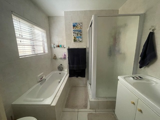 4 Bedroom Property for Sale in St Michaels On Sea KwaZulu-Natal