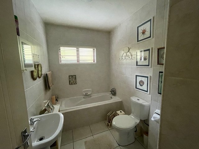 4 Bedroom Property for Sale in St Michaels On Sea KwaZulu-Natal