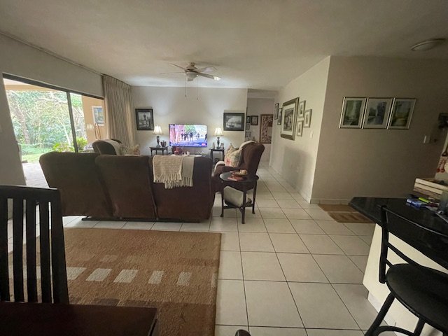 4 Bedroom Property for Sale in St Michaels On Sea KwaZulu-Natal