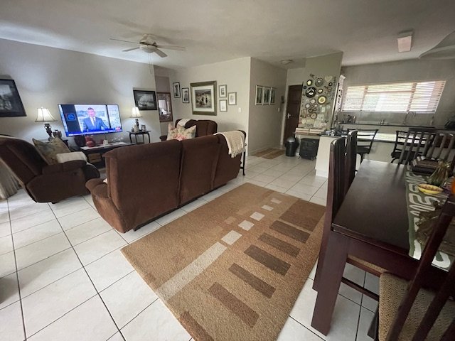 4 Bedroom Property for Sale in St Michaels On Sea KwaZulu-Natal