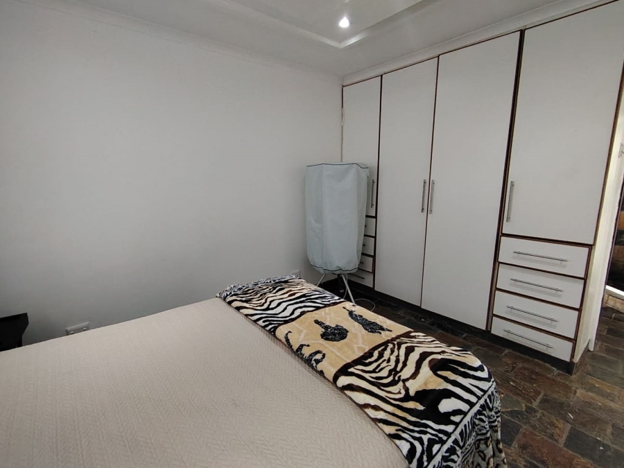 5 Bedroom Property for Sale in Palm Beach KwaZulu-Natal