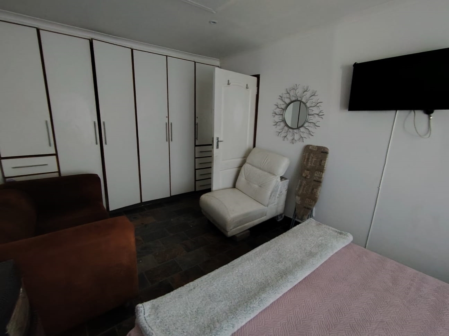 5 Bedroom Property for Sale in Palm Beach KwaZulu-Natal