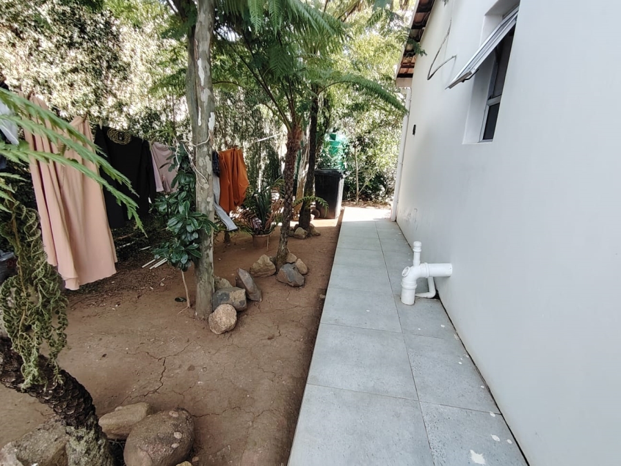 5 Bedroom Property for Sale in Palm Beach KwaZulu-Natal