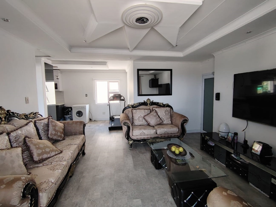 5 Bedroom Property for Sale in Palm Beach KwaZulu-Natal