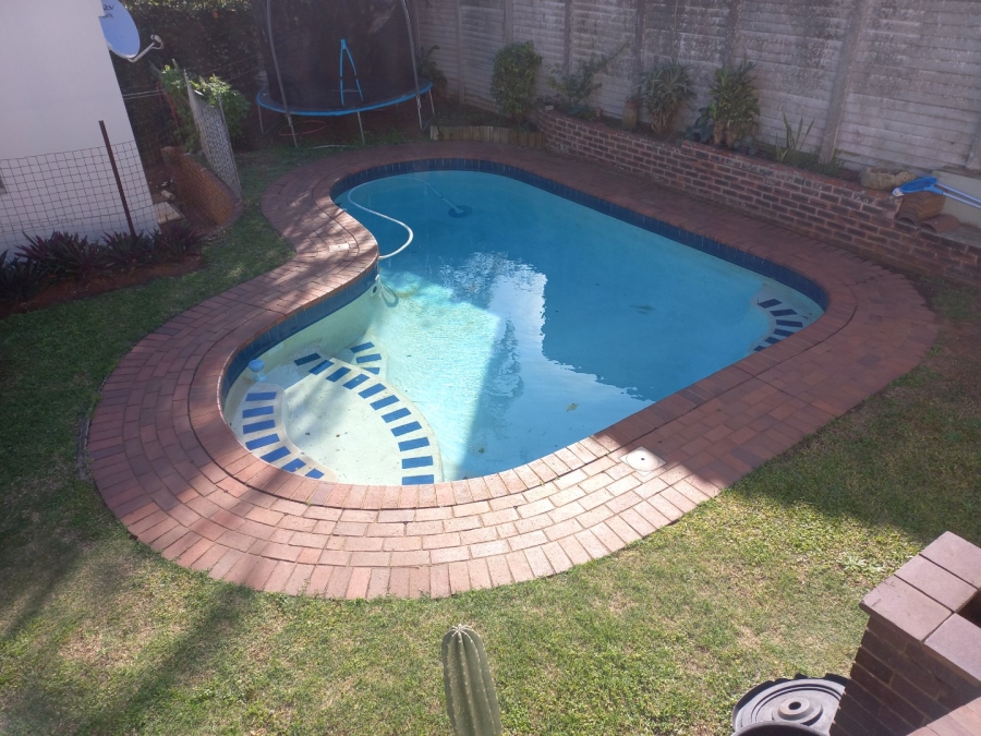To Let 3 Bedroom Property for Rent in Umbilo KwaZulu-Natal
