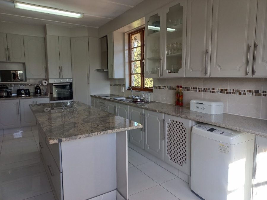 To Let 3 Bedroom Property for Rent in Umbilo KwaZulu-Natal