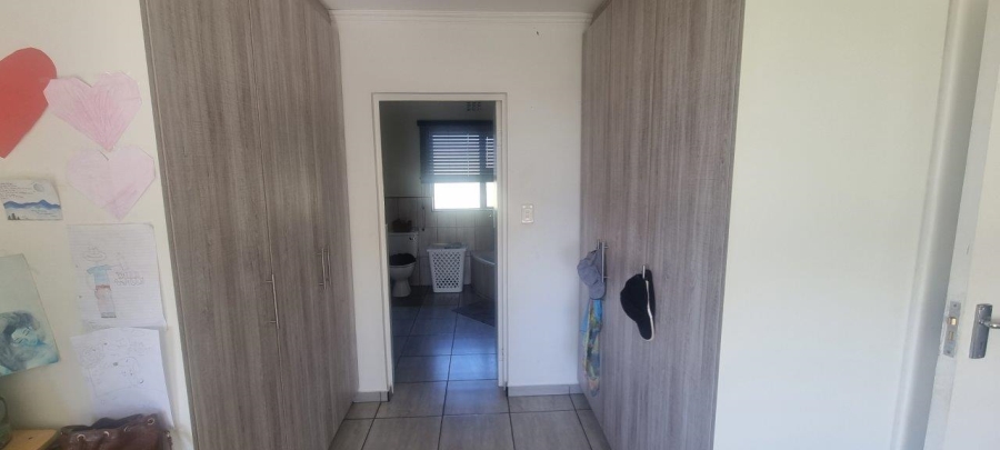 3 Bedroom Property for Sale in Mtwalume KwaZulu-Natal