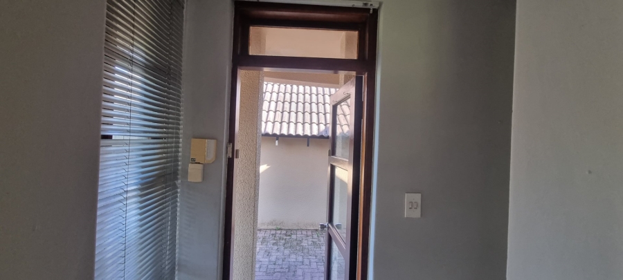 3 Bedroom Property for Sale in Uvongo KwaZulu-Natal