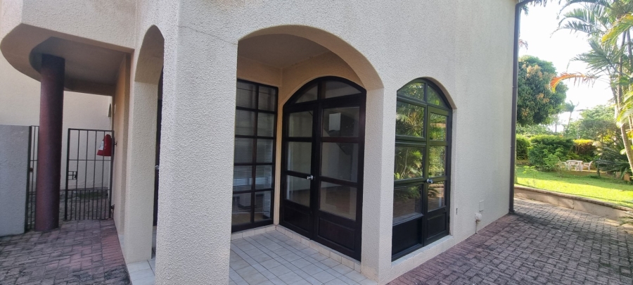 3 Bedroom Property for Sale in Uvongo KwaZulu-Natal