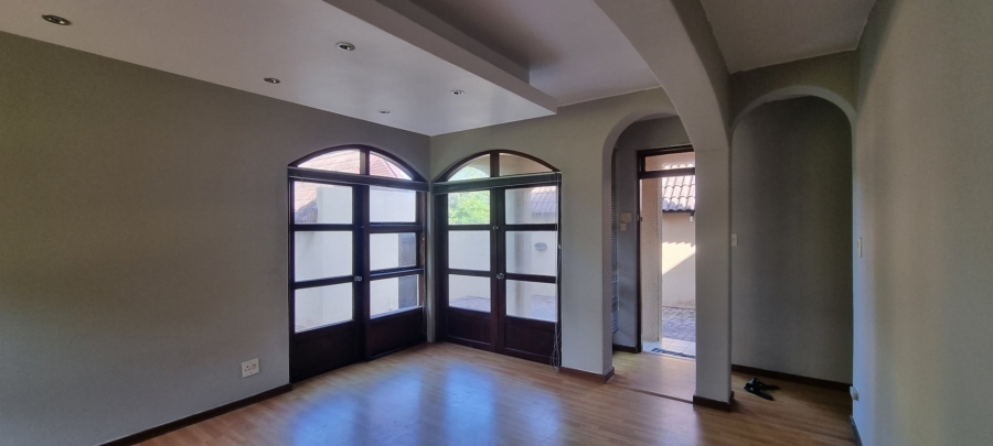 3 Bedroom Property for Sale in Uvongo KwaZulu-Natal