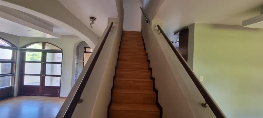 3 Bedroom Property for Sale in Uvongo KwaZulu-Natal