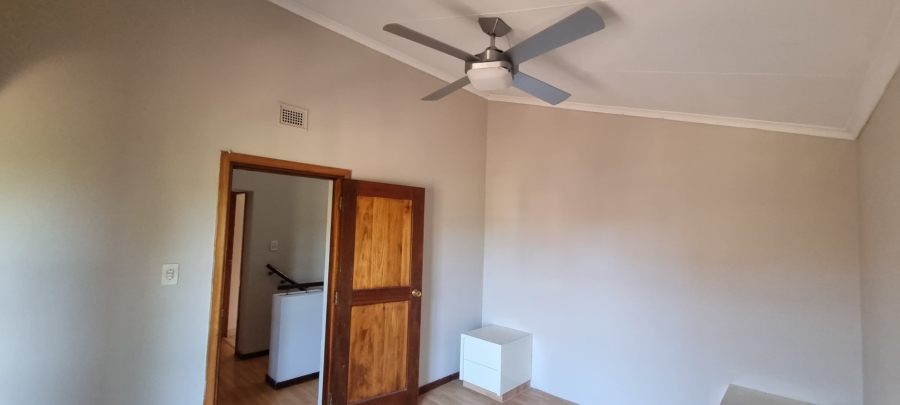 3 Bedroom Property for Sale in Uvongo KwaZulu-Natal