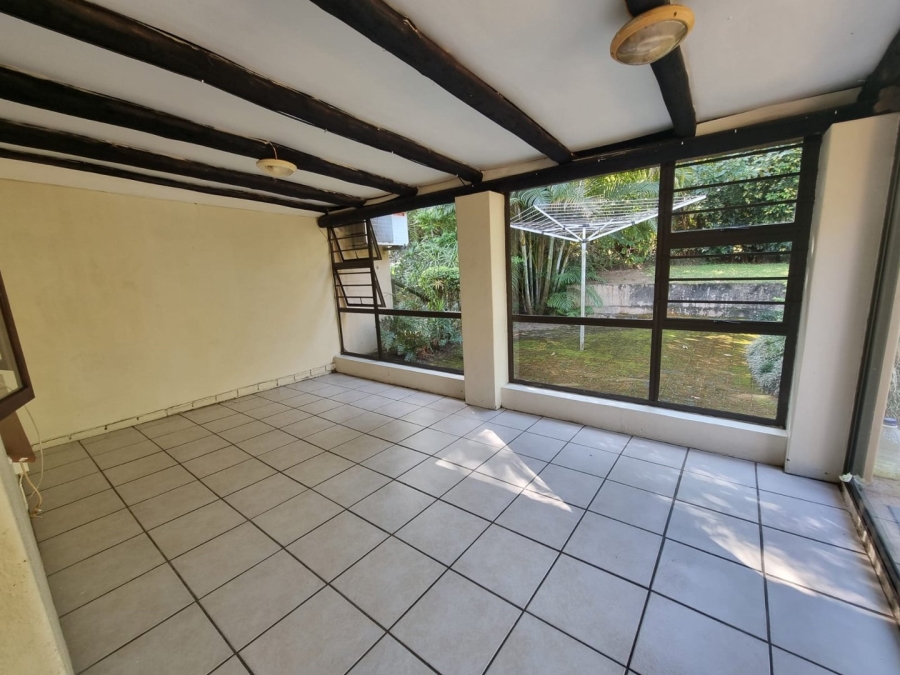 2 Bedroom Property for Sale in Anerley KwaZulu-Natal