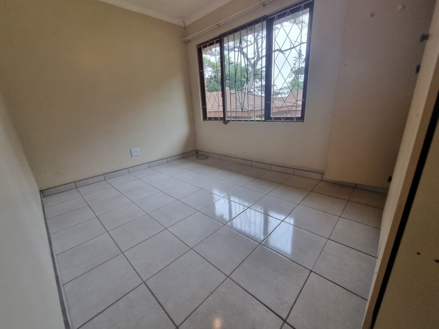 2 Bedroom Property for Sale in Southport KwaZulu-Natal