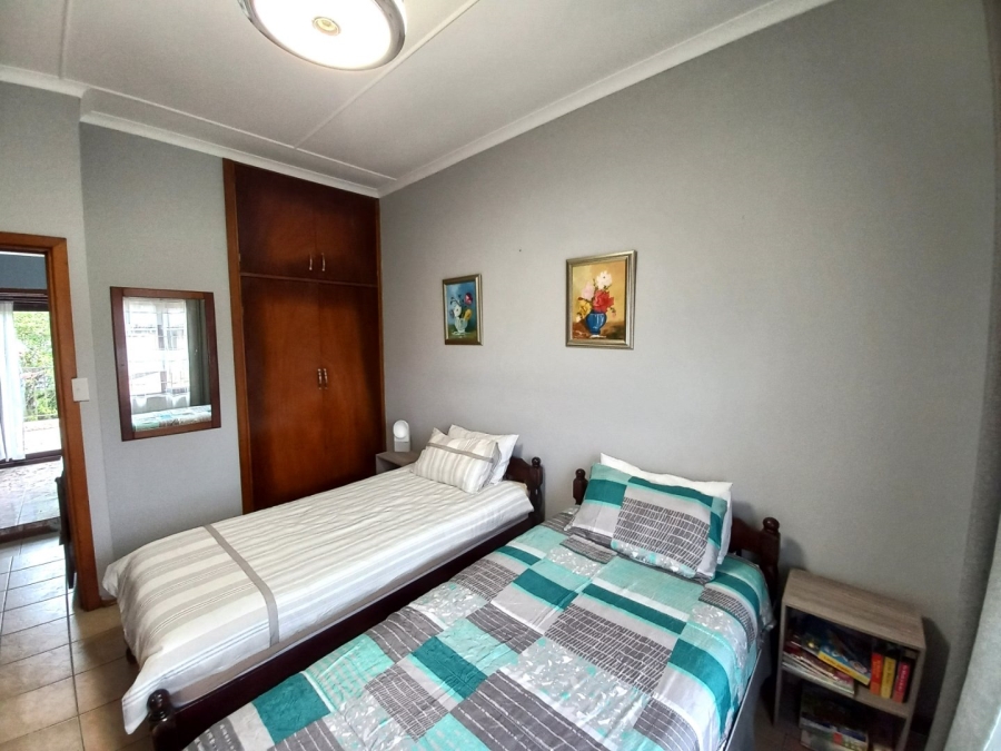 2 Bedroom Property for Sale in Shelly Beach KwaZulu-Natal