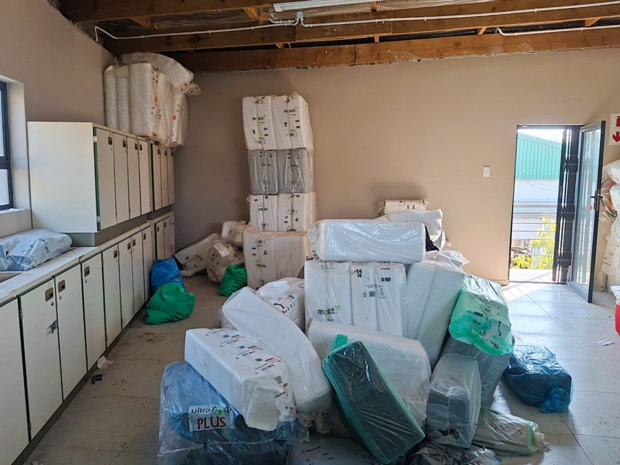  Bedroom Property for Sale in Uvongo Beach KwaZulu-Natal