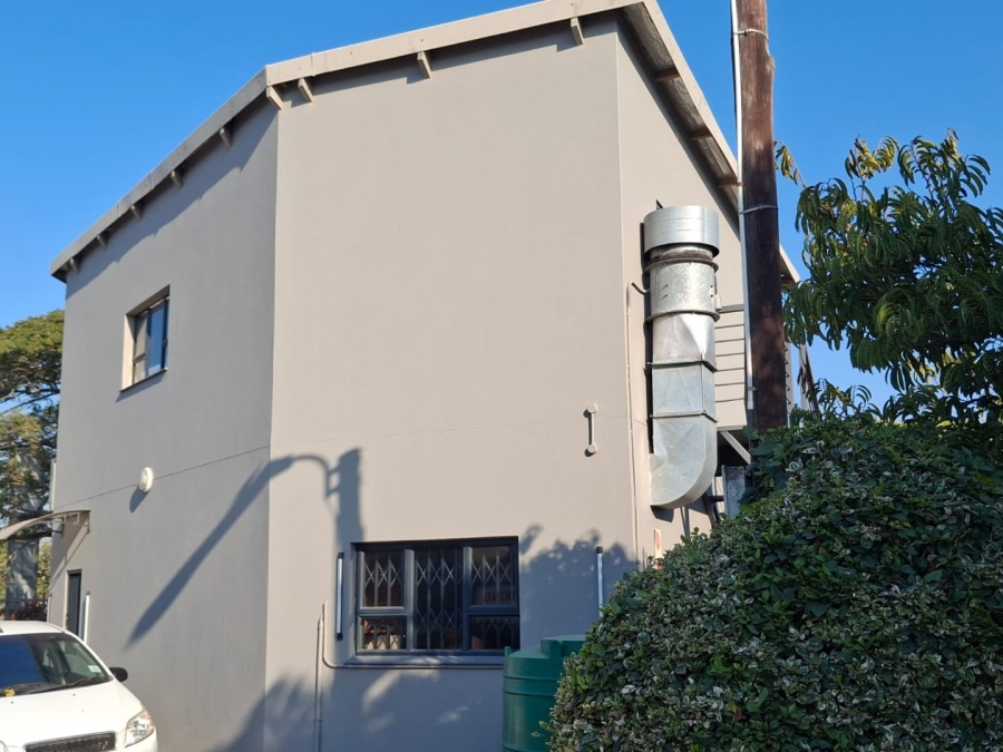  Bedroom Property for Sale in Uvongo Beach KwaZulu-Natal