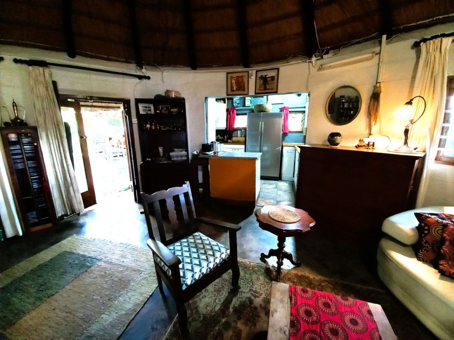 3 Bedroom Property for Sale in Umtentweni KwaZulu-Natal