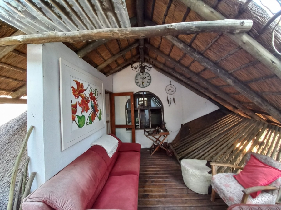 3 Bedroom Property for Sale in Umtentweni KwaZulu-Natal