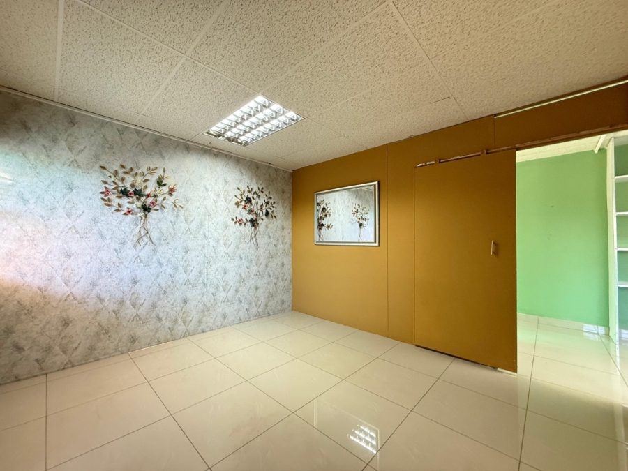 To Let commercial Property for Rent in Newcastle KwaZulu-Natal