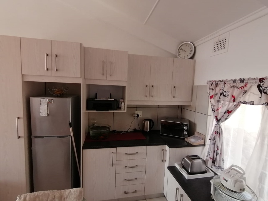 1 Bedroom Property for Sale in Shelly Beach KwaZulu-Natal