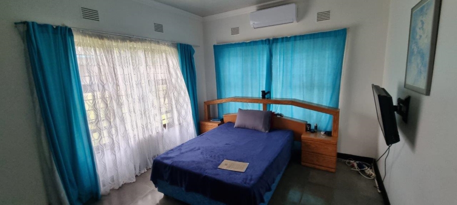 4 Bedroom Property for Sale in Catalina Bay KwaZulu-Natal