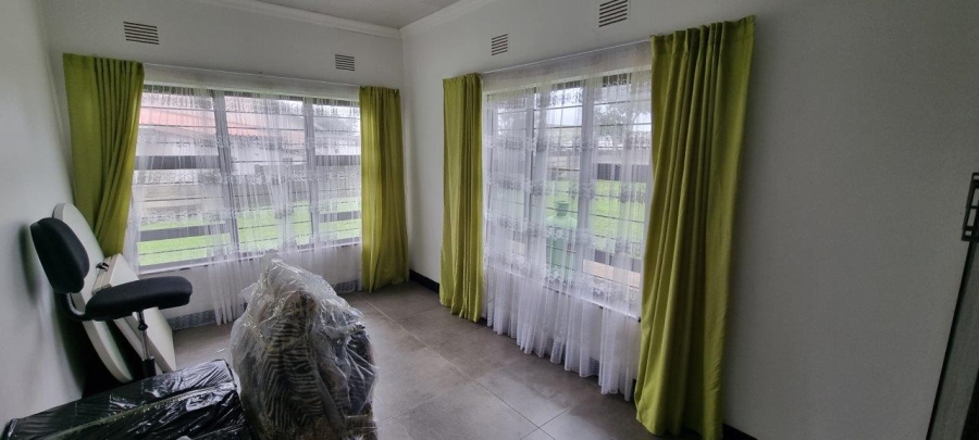 4 Bedroom Property for Sale in Catalina Bay KwaZulu-Natal