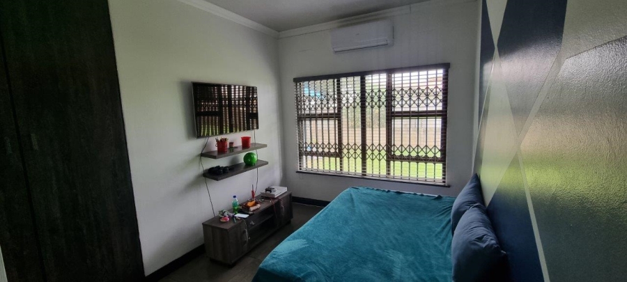 4 Bedroom Property for Sale in Catalina Bay KwaZulu-Natal