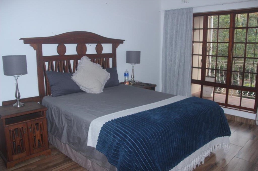 3 Bedroom Property for Sale in Umtentweni KwaZulu-Natal