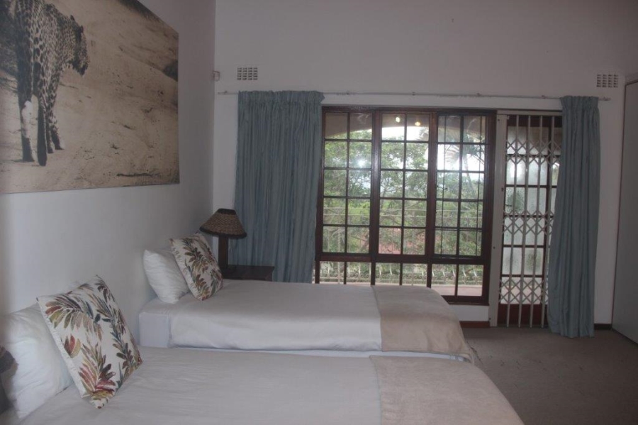 3 Bedroom Property for Sale in Umtentweni KwaZulu-Natal