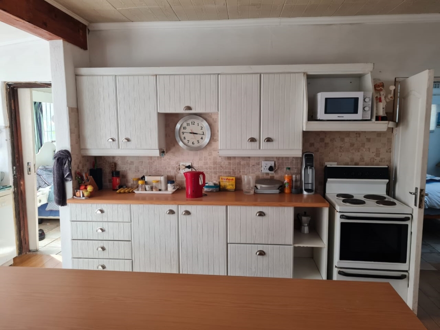 5 Bedroom Property for Sale in Sea Park KwaZulu-Natal