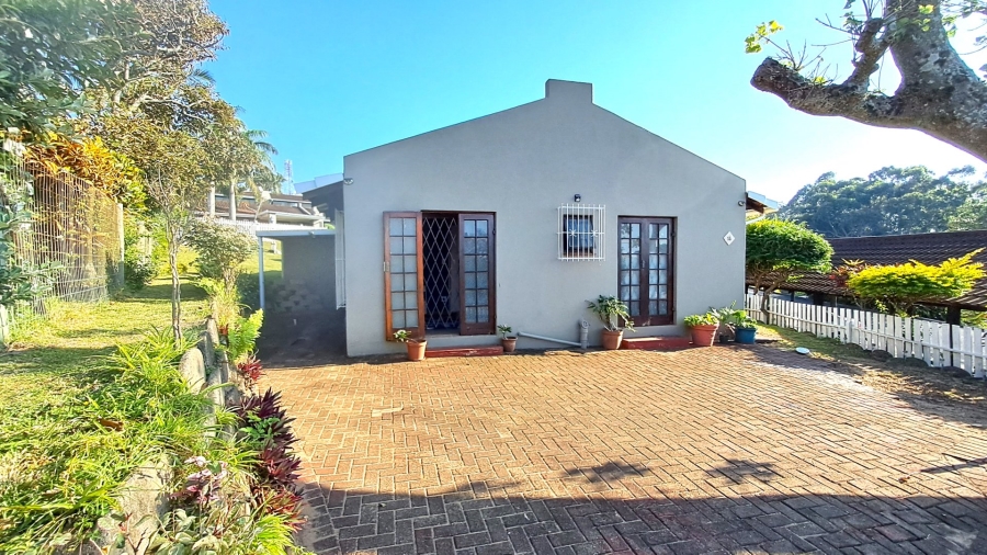 3 Bedroom Property for Sale in Port Edward KwaZulu-Natal