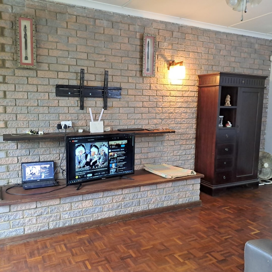 2 Bedroom Property for Sale in Widenham KwaZulu-Natal