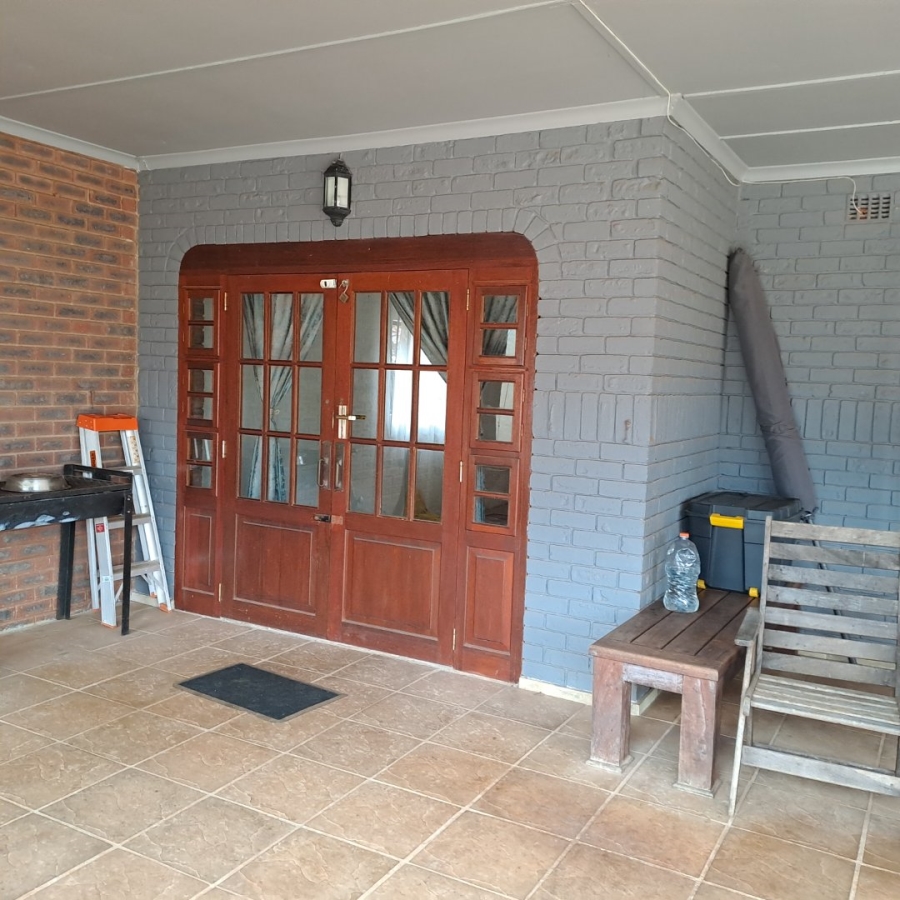 4 Bedroom Property for Sale in Widenham KwaZulu-Natal