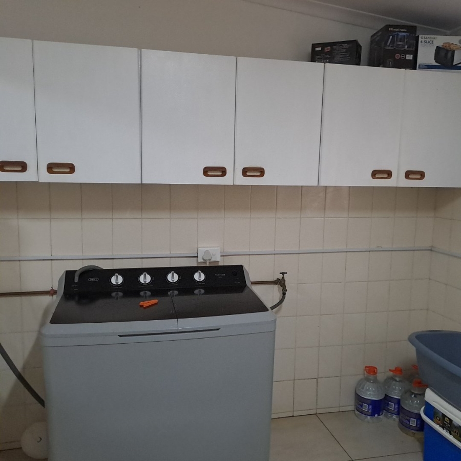 4 Bedroom Property for Sale in Widenham KwaZulu-Natal
