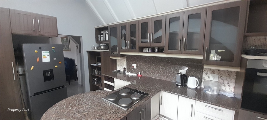 3 Bedroom Property for Sale in Margate KwaZulu-Natal