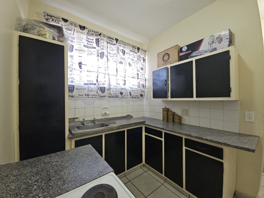 2 Bedroom Property for Sale in Barry Hertzog Park KwaZulu-Natal