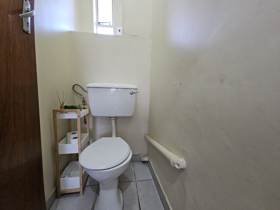 2 Bedroom Property for Sale in Barry Hertzog Park KwaZulu-Natal